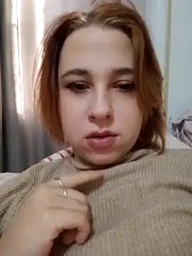 Gussie_Bridie webcam