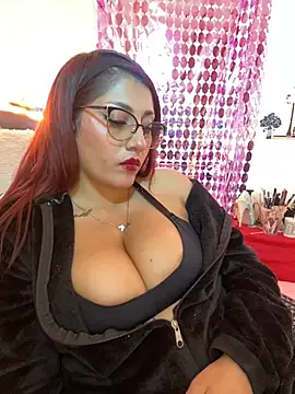 Webcam Model (Nicol_V)  is live.Free join now!