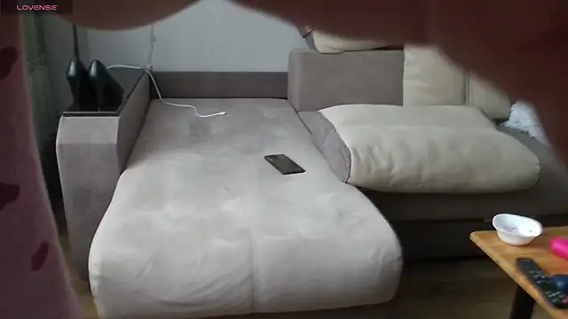 milaamilaa (F young) - Open ass