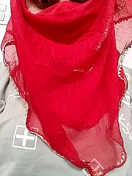 RAYI_Queen_15 webcam