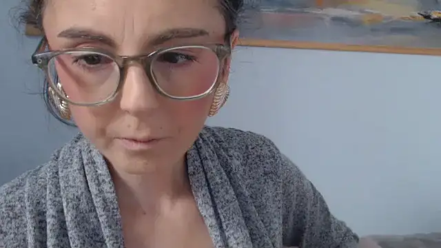 cleophee (F milf) - je me gode