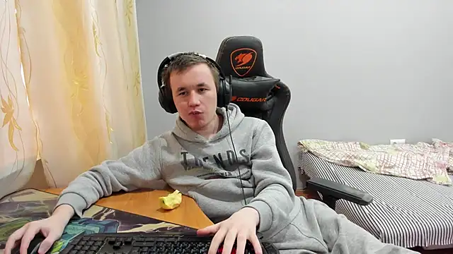 iliaskrislove webcam