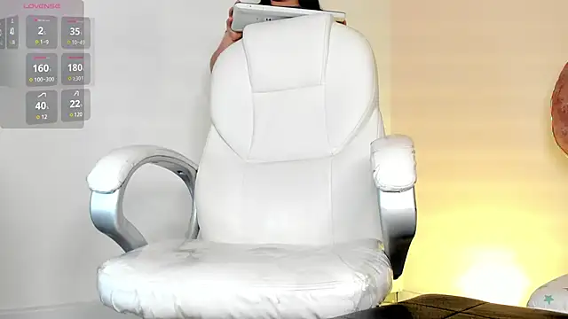 Ariah_Walker_ webcam