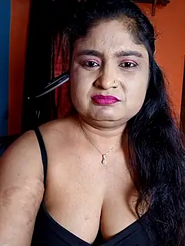 hornyriyanka - Hornyriyanka's free webcam - UK Sex Cams