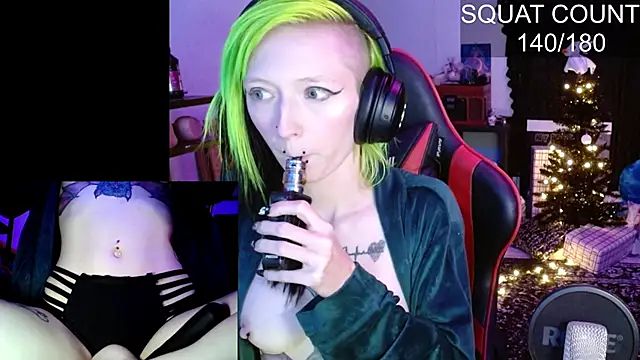 alicewonder09 webcam