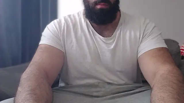 hugemachohandsome webcam