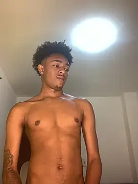 Boy_cock18 webcam