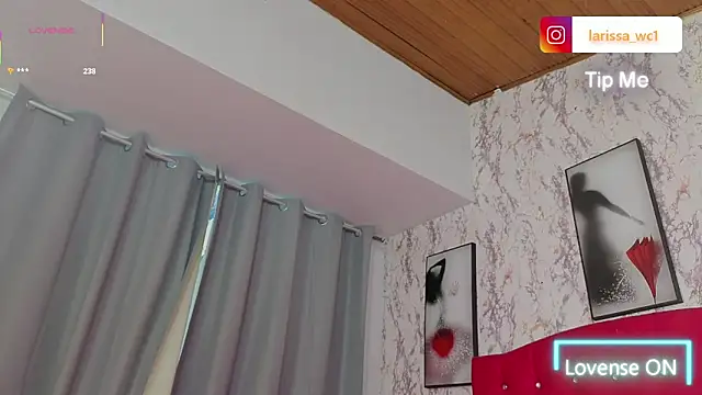 Larissa_Antonella webcam