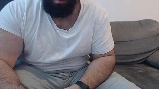 hugemachohandsome webcam