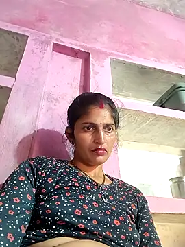 Webcam Model (Pooja_shre)  is live.Free join now!