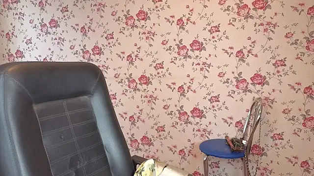 Maya_Mayflower webcam