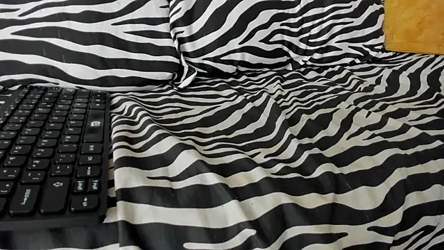 bigblackhotx1 webcam