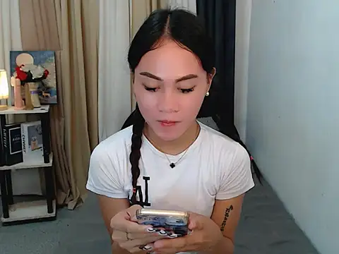 Ur_fav_bhellatrix webcam