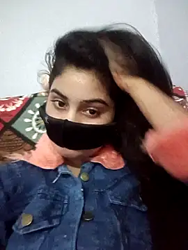 Hot-Soniya733 webcam