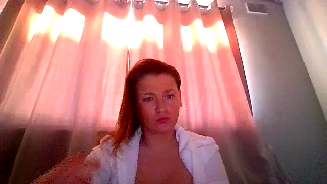 RUBY-ROSE-SWINGS webcam