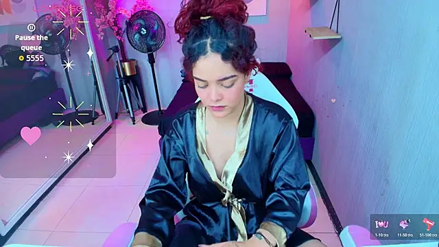 Maggy_t18 webcam