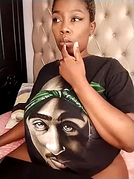 cutebootybae (F young) - plz help me, landlord is chasing me out