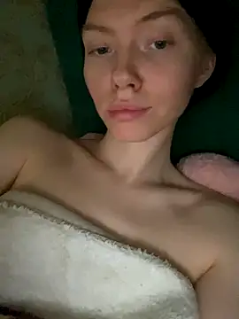 Lisaaa_Alisa webcam