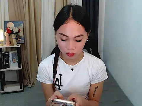 Ur_fav_bhellatrix webcam