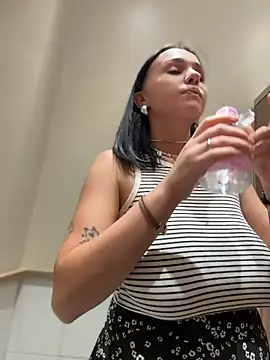 VendiMur Live Webcam on Stripchat