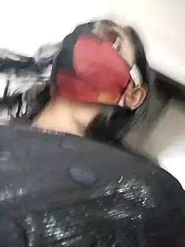 Webcam Model (Ur_NASHA)  is live.Free join now!