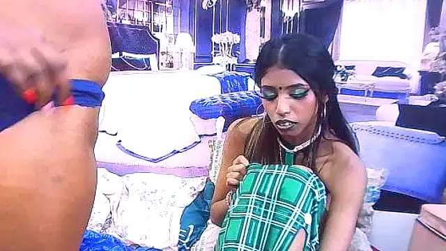 IndianSexySlender webcam