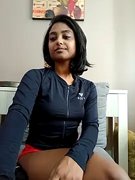 littlemissdevil69 - Littlemissdevil69's free webcam - UK Sex Cams