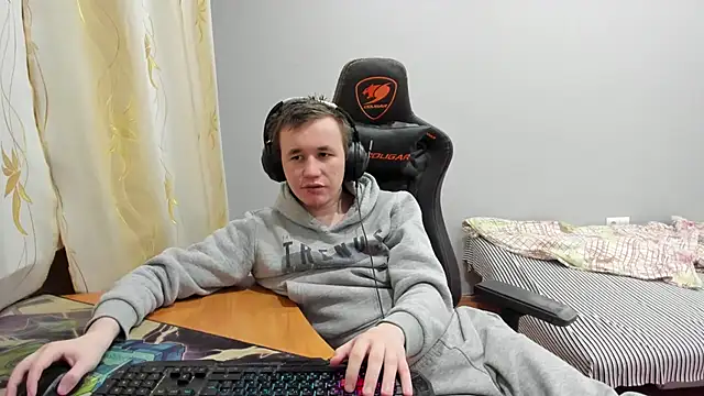 iliaskrislove webcam