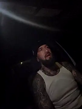 Beardedtattood webcam