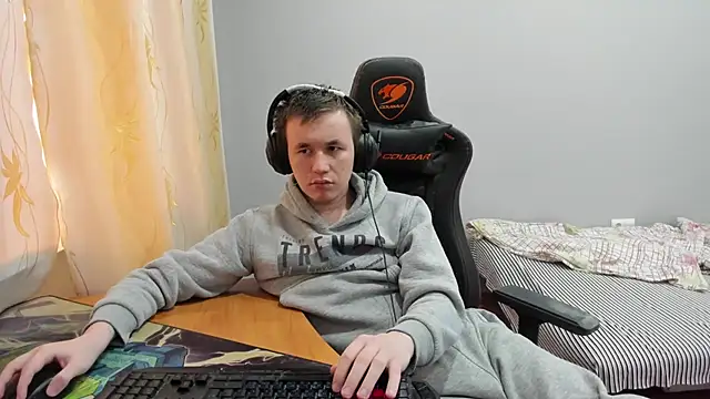 iliaskrislove webcam