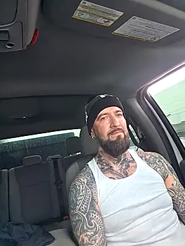 Beardedtattood webcam