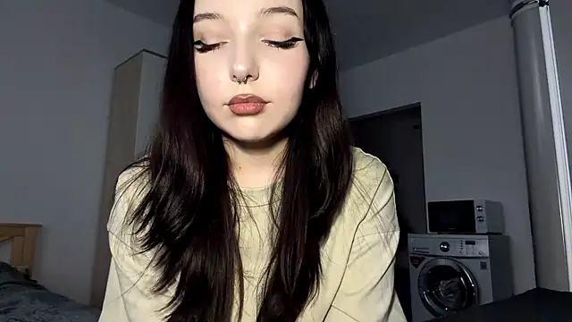 WhiteNoiseJoy webcam