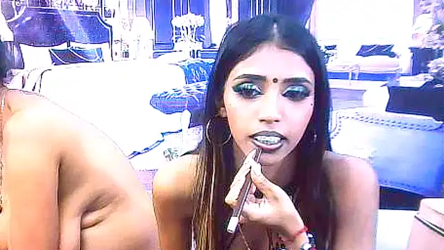 IndianSexySlender webcam