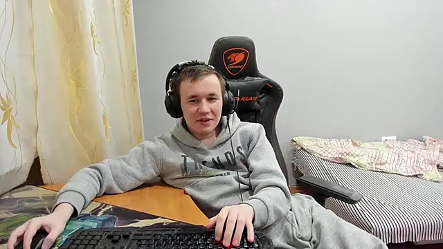 iliaskrislove webcam