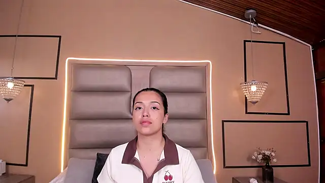 CAYLINCOLLINS webcam