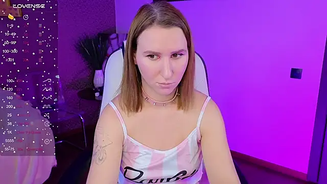  AliceBYKiss chat room