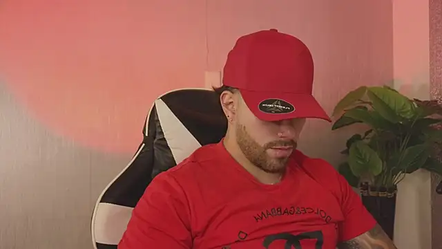 ades_lowe - Ades_Lowe's free webcam - UK Sex Cams