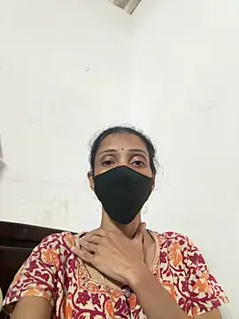 sweetreddy-02 Live Webcam on Stripchat