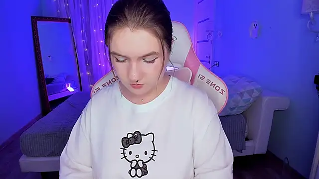 lovelyy_julia webcam