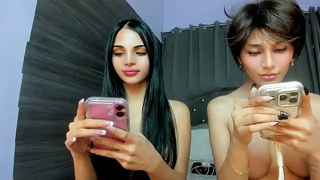 StellaMillers webcam