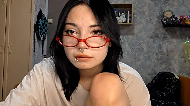 Beeping_Creature webcam