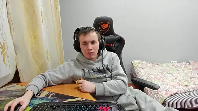 iliaskrislove webcam