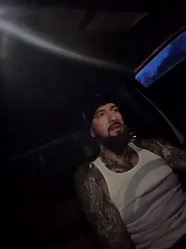 Beardedtattood webcam