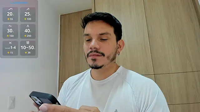 alejandro_stark webcam