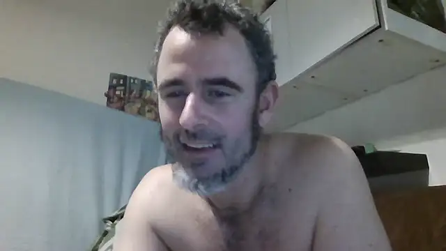 whatYwantMorrre webcam