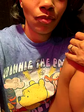 Rakiyahcharms webcam