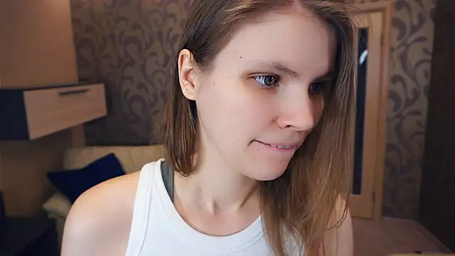 YoshieGradney webcam