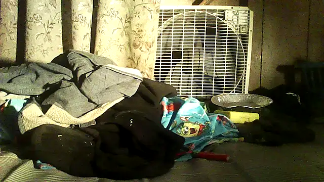 luke_thighwalker2469 webcam