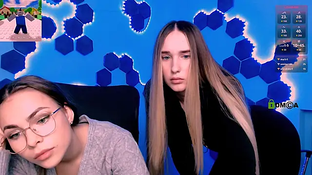 misa_angel (Ask my age) - dogy pose