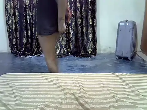 pradapussycat webcam